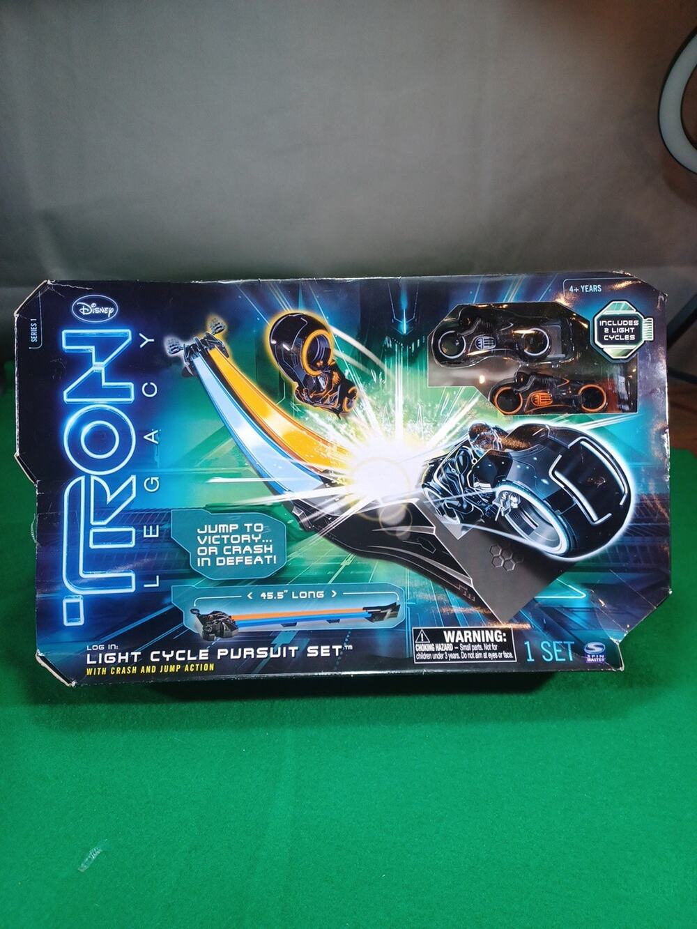 TRON LEGACY Light Cycle Pursuit Set by Spin Master Disney 1 Set NEW OLD STOCK